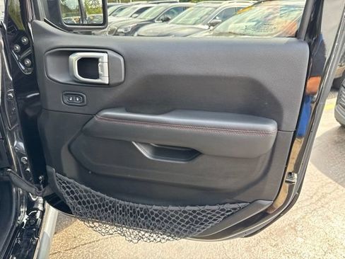 Used 2020 Jeep Gladiator Rubicon AWD/4WD image 25