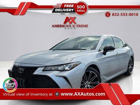 Used 2019 Toyota Avalon XSE FWD image 1