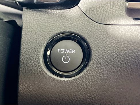 Used 2026 Toyota Camry SE FWD image 23
