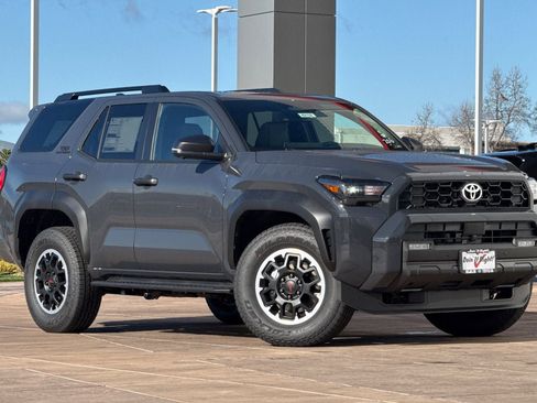 New 2026 Toyota 4Runner TRD Off-Road Premium image 2