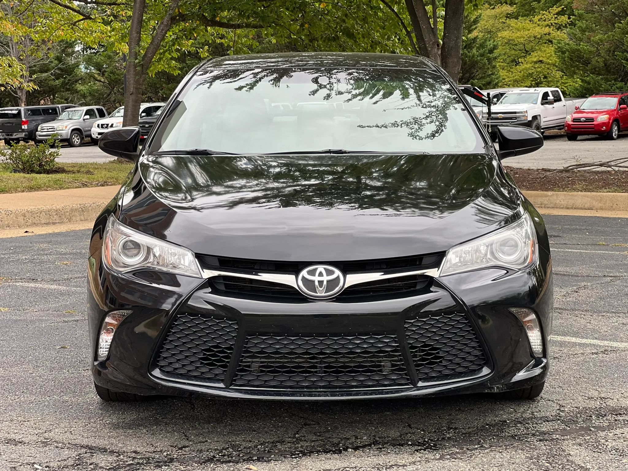 Used 2015 Toyota Camry SE FWD image 7