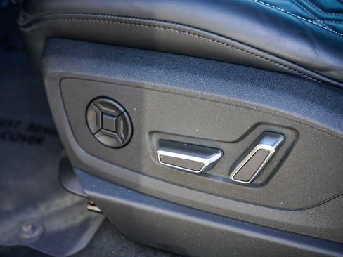 Certified 2023 Audi e-tron S Prestige w/ Prestige Package image 20