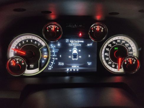 Used 2020 RAM 1500 Tradesman w/ Chrome Plus Package image 23