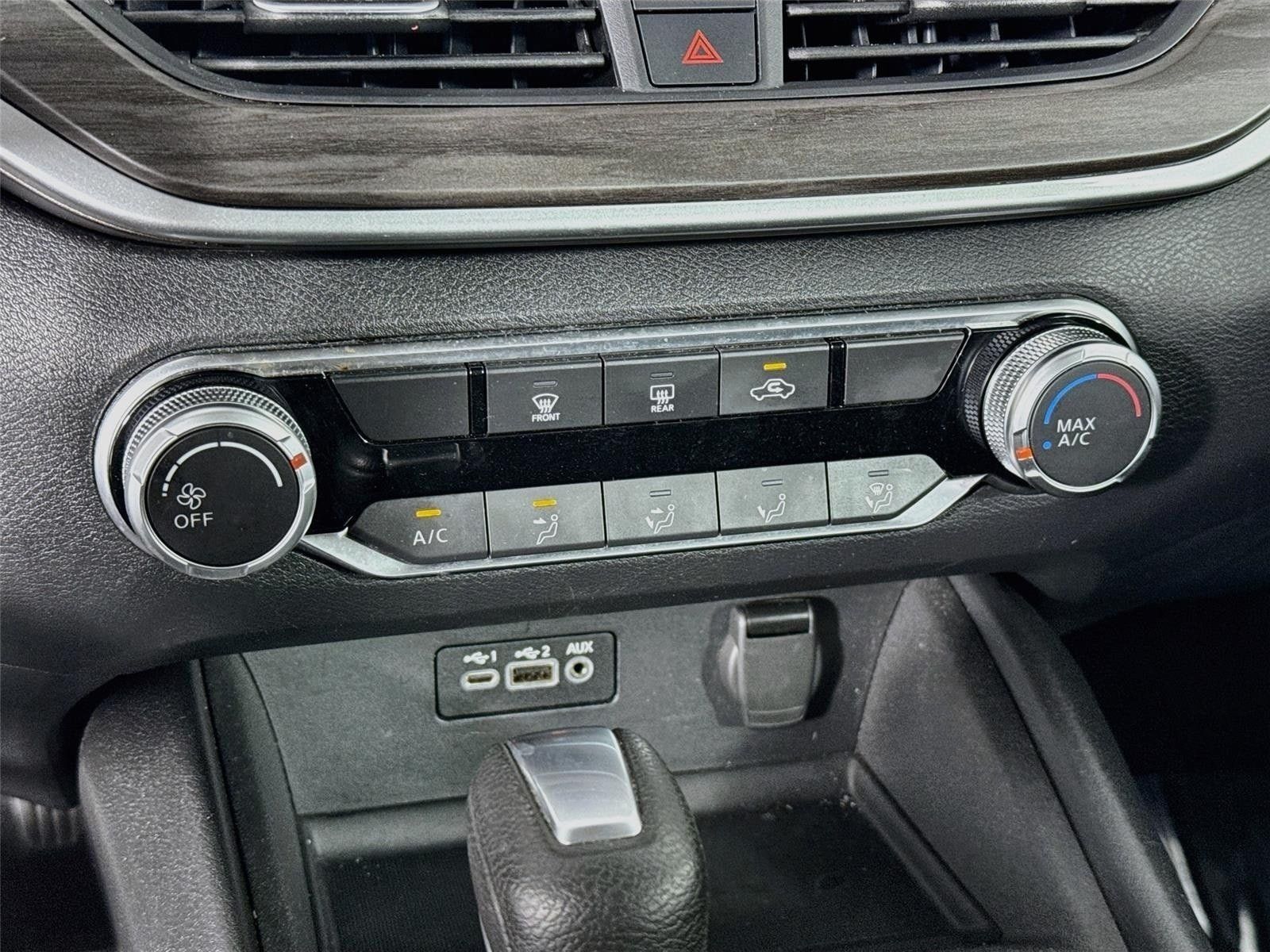Certified 2025 Nissan Altima 2.5 SV FWD image 16