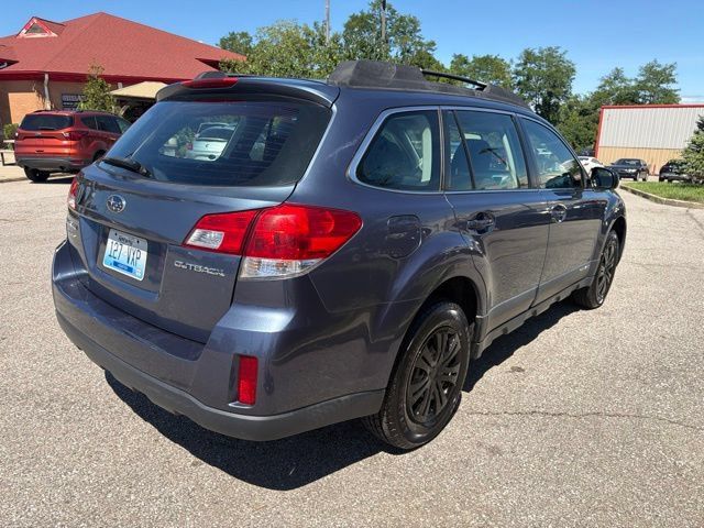 Used 2013 Subaru Outback 2.5i AWD/4WD image 6