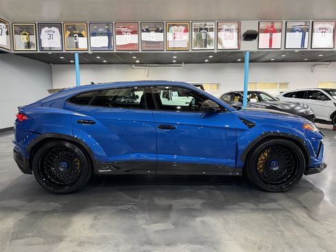 Used 2024 Lamborghini Urus Performante image 6