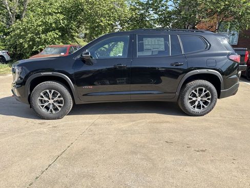 New 2026 GMC Acadia AT4 w/ Luxury Package AWD/4WD image 11