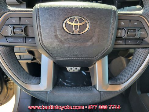 Certified 2025 Toyota Tacoma TRD Sport AWD/4WD image 18