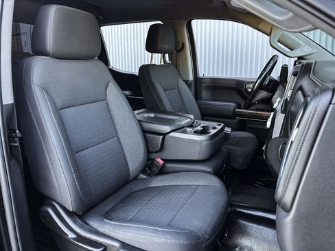 Used 2020 GMC Sierra 1500 Elevation w/ Elevation Value Package image 30