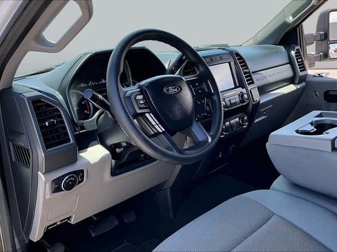 Used 2020 Ford F350 XL w/ STX Appearance Package AWD/4WD image 16