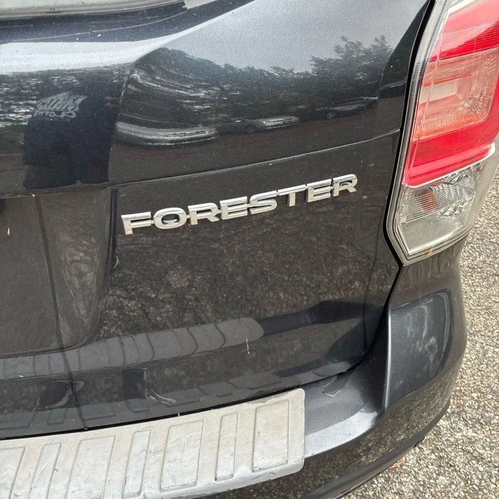 Used 2018 Subaru Forester 2.5i Touring AWD/4WD image 21