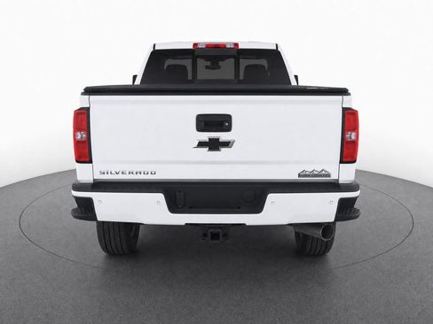 Used 2019 Chevrolet Silverado 2500 High Country w/ Duramax Plus Package AWD/4WD image 7