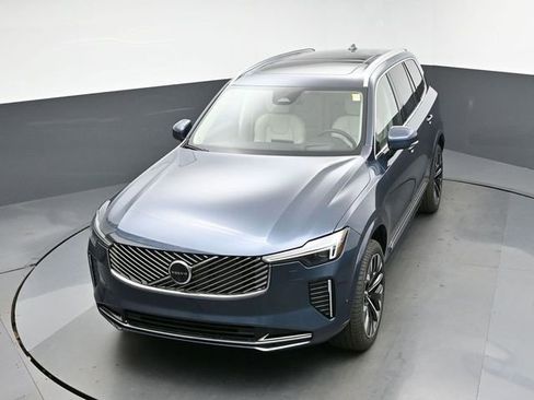 New 2026 Volvo XC90 B6 Ultra w/ Protection Package image 46