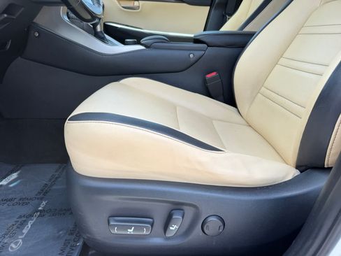 Used 2015 Lexus NX 200t FWD image 11