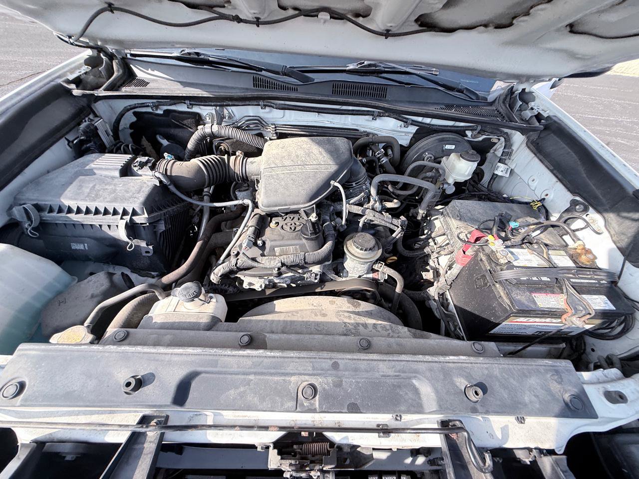 Used 2017 Toyota Tacoma SR AWD/4WD image 16