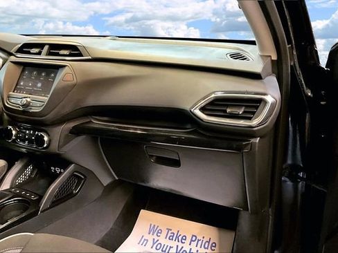 Used 2023 Chevrolet TrailBlazer LT image 25