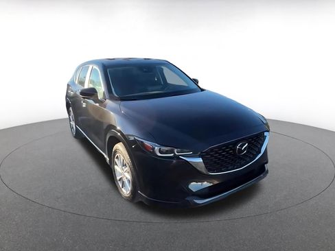 Used 2025 MAZDA CX-5 AWD 2.5 S w/ Preferred Package image 3