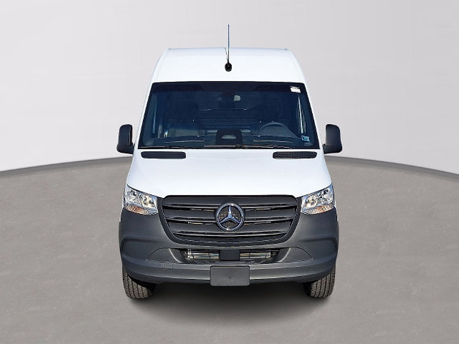 Used 2026 Mercedes-Benz Sprinter 2500 image 2