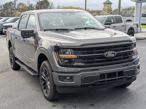 New 2026 Ford F150 XLT w/ Equipment Group 302A MID image 4