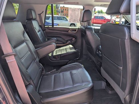 Used 2017 GMC Yukon Denali AWD/4WD image 19