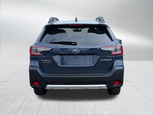 Used 2024 Subaru Outback Limited AWD/4WD image 6