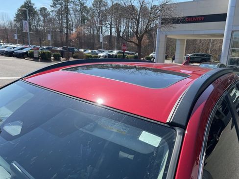 Used 2023 Toyota Corolla Cross XLE w/ Convenience Package image 7