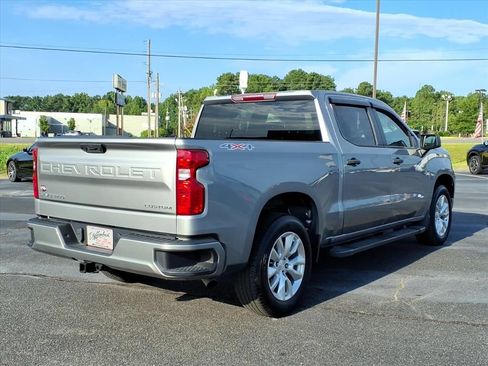 Used 2024 Chevrolet Silverado 1500 Custom AWD/4WD image 17
