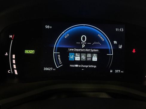 Used 2025 Toyota Camry SE FWD image 17
