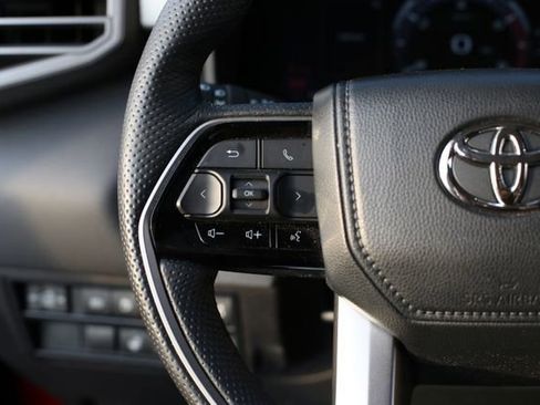 Used 2024 Toyota Tundra Limited image 19