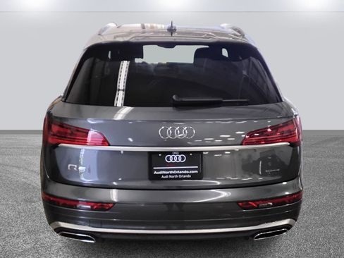 Certified 2024 Audi Q5 e Premium Plus w/ Premium Plus Package image 5