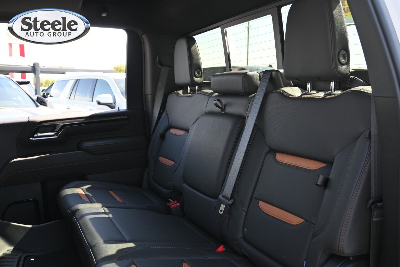 New 2026 GMC Sierra 2500 AT4 w/ AT4 Premium Plus Package AWD/4WD image 20
