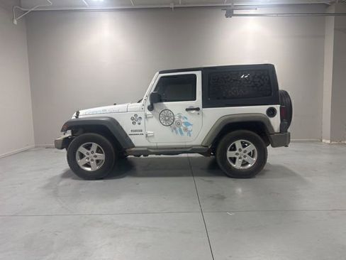 Used 2014 Jeep Wrangler Sport w/ Quick Order Package 24S AWD/4WD image 9