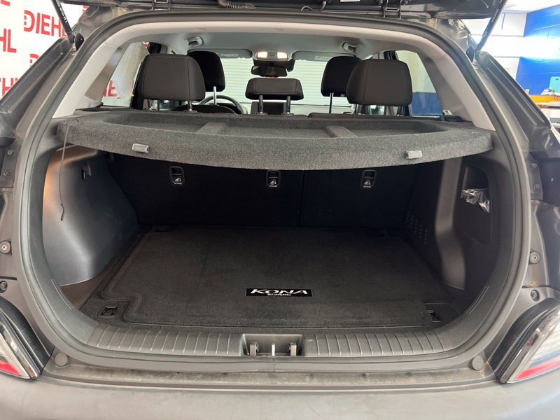 Used 2023 Hyundai Kona SEL w/ Cargo Package AWD/4WD image 8