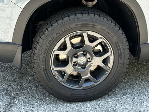 New 2026 Honda Pilot TrailSport image 25