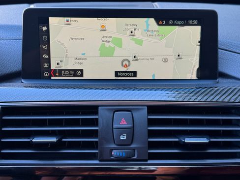 Used 2018 BMW M4 Coupe RWD image 24