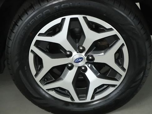 Certified 2021 Subaru Forester Premium w/ Popular Package #1 AWD/4WD image 42