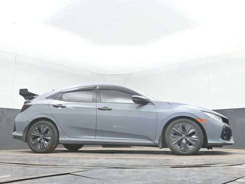 Used 2019 Honda Civic EX image 48