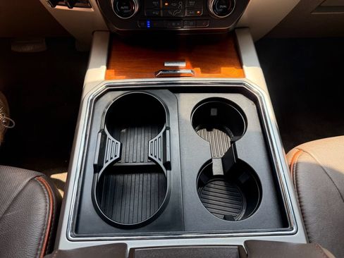 Used 2017 Ford F350 King Ranch w/ King Ranch Ultimate Package AWD/4WD image 36