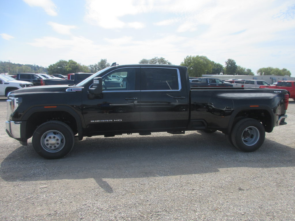 New 2026 GMC Sierra 3500 SLE w/ SLE Value Package AWD/4WD image 10