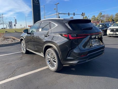 New 2026 Lexus NX 350 350h LUXURY AWD image 5