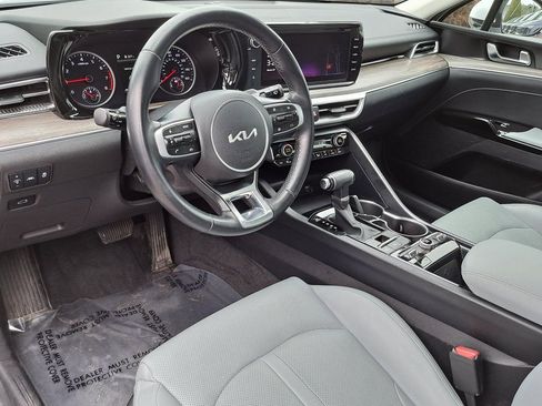 Used 2023 Kia K5 EX image 9