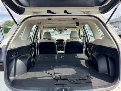 Used 2023 Subaru Forester AWD/4WD image 29
