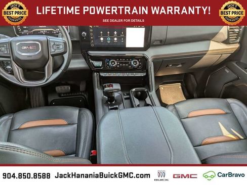 Used 2024 GMC Sierra 1500 AT4 w/ Technology Package AWD/4WD image 16