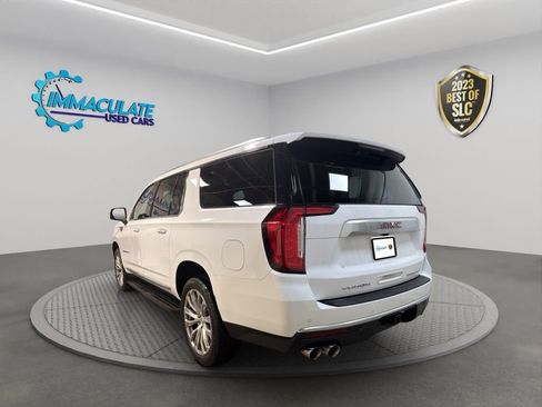 Used 2022 GMC Yukon XL Denali image 3
