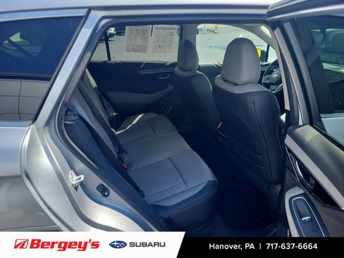 Certified 2025 Subaru Outback Limited AWD/4WD image 11