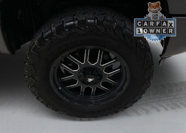 Used 2021 Nissan Titan SV w/ SV Convenience Package AWD/4WD image 16