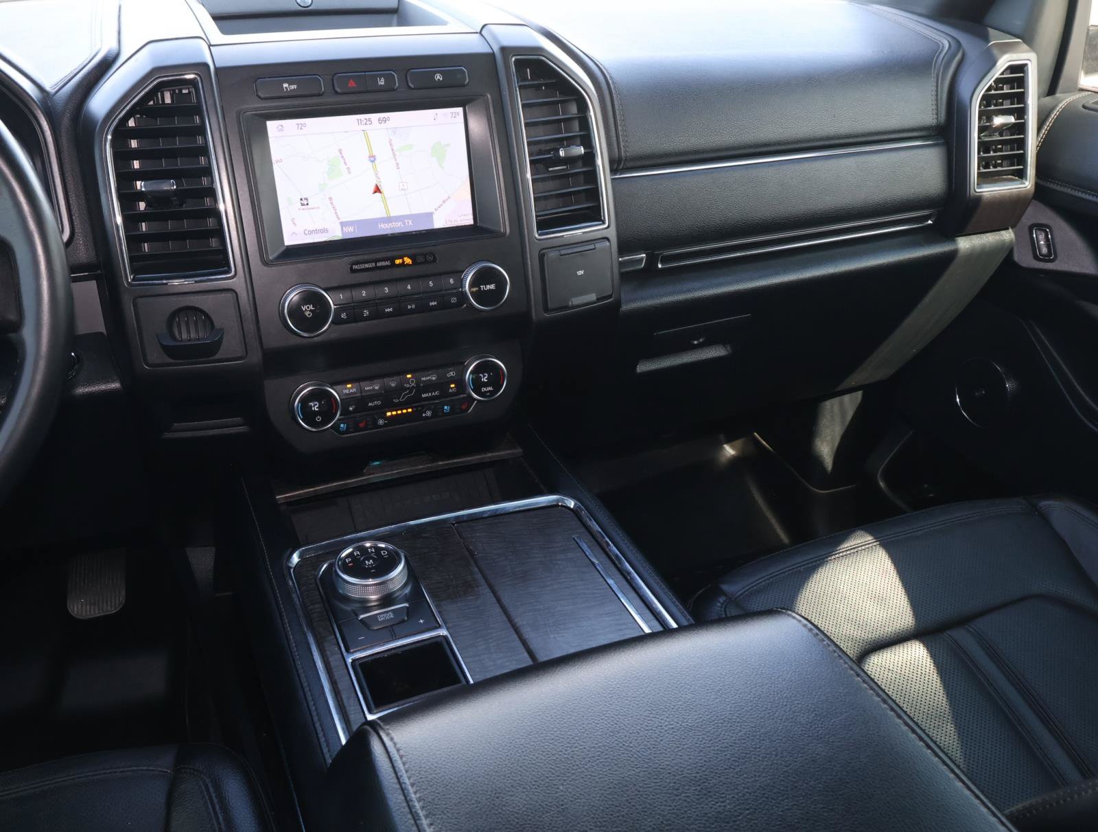Used 2020 Ford Expedition Max Limited RWD image 12