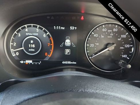 Used 2023 Nissan Kicks SR w/ SR Premium Package image 38