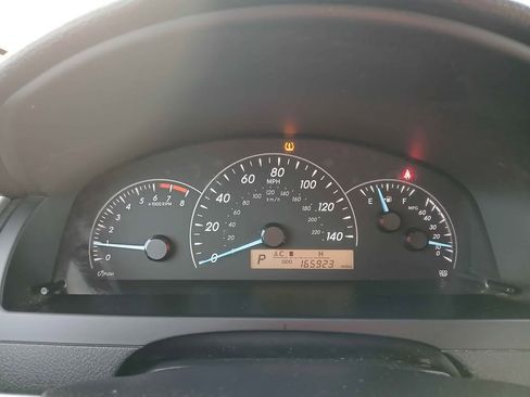 Used 2012 Toyota Camry SE image 10