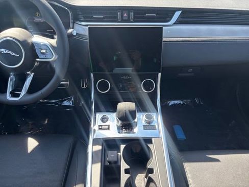 New 2024 Jaguar XF R-Dynamic SE image 16